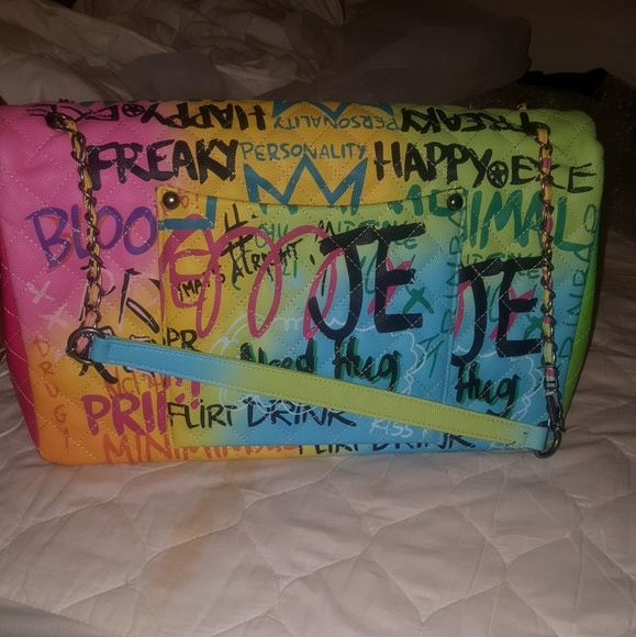 LAST ONE.        Quilted handbag - Picture 3 of 7